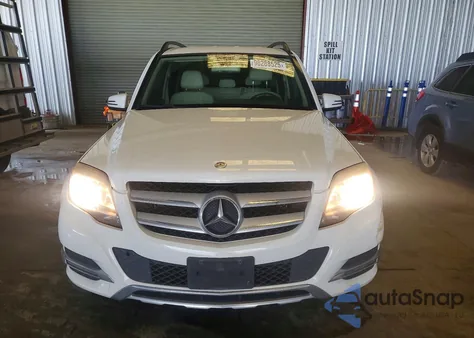 2015 Mercedes-Benz Glk 350 z USA, uszkodzony, nr VIN WDCGG5HB2FG340810